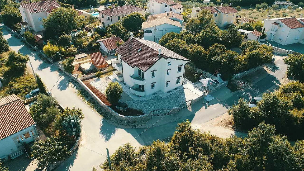Apartmani Judita Pinezići