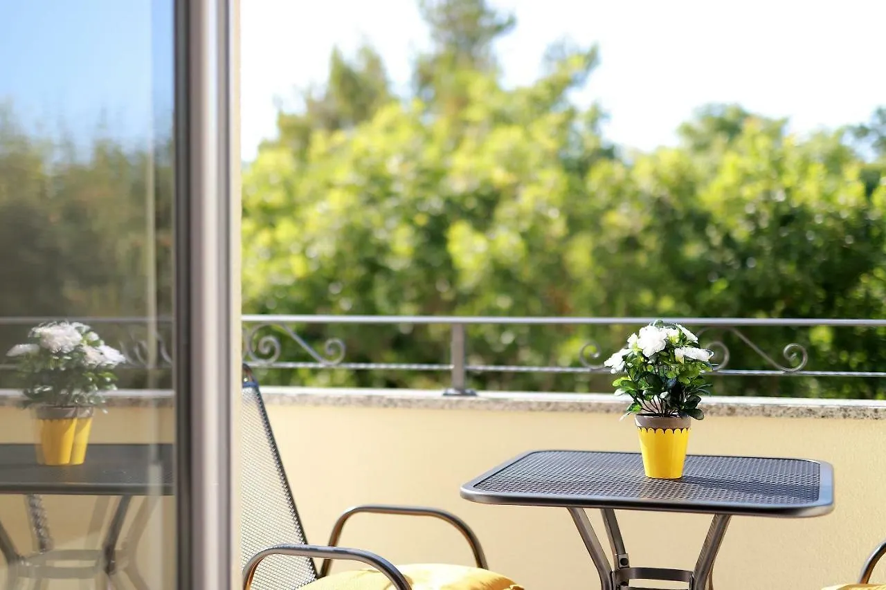 Apartmani Judita Pinezići Apartamento
