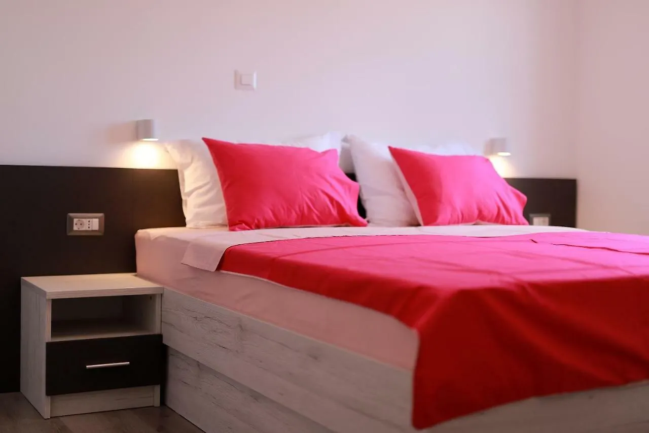 Apartamento Apartmani Judita Pinezići Croacia