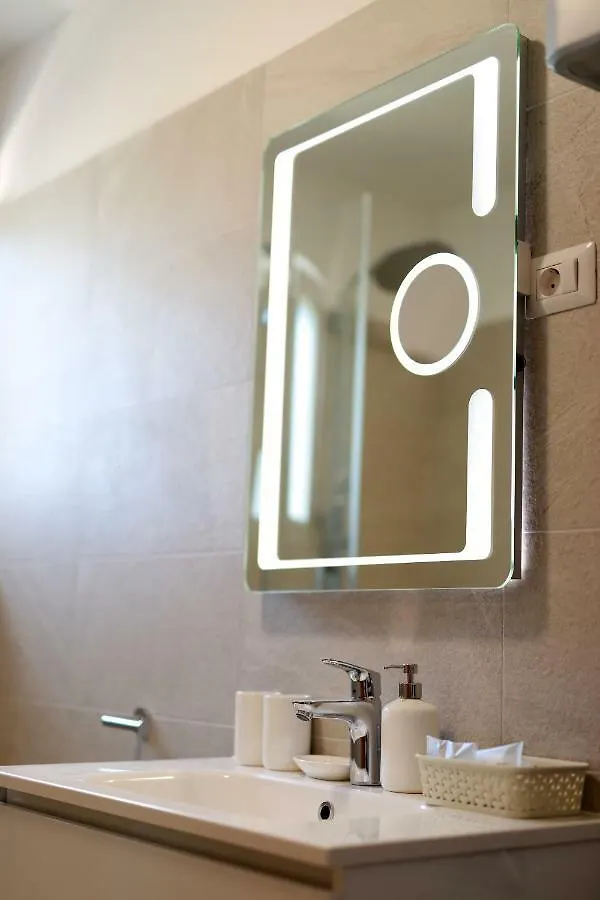 Apartmani Judita Pinezići